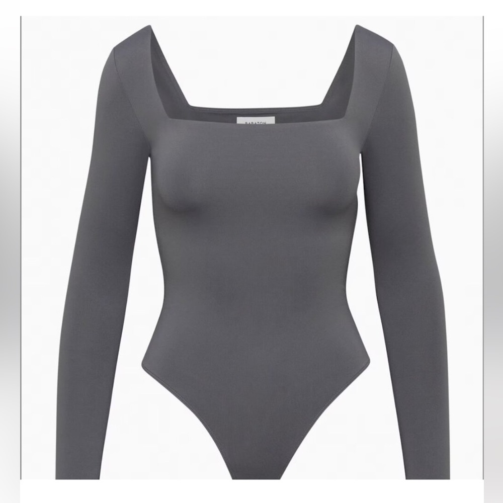 EUC Aritzia Babaton Contour Squareneck Longsleeve Bodysuit, Sz M, Charcoal